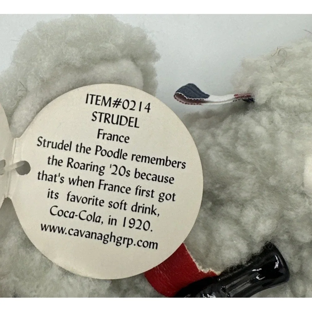 Coca-Cola - 1999 Intl Collection Plush -‎ #0214 Strudel the Poodle [France]